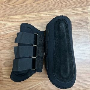 Small Galloping Boots